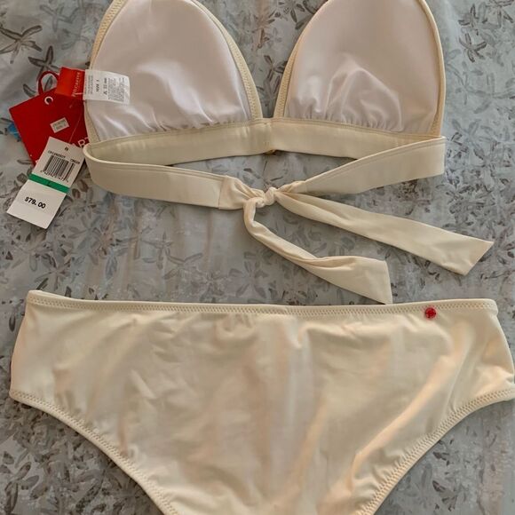 NWT RED CARTER White 2-piece Sz Large - Picture 2 of 6